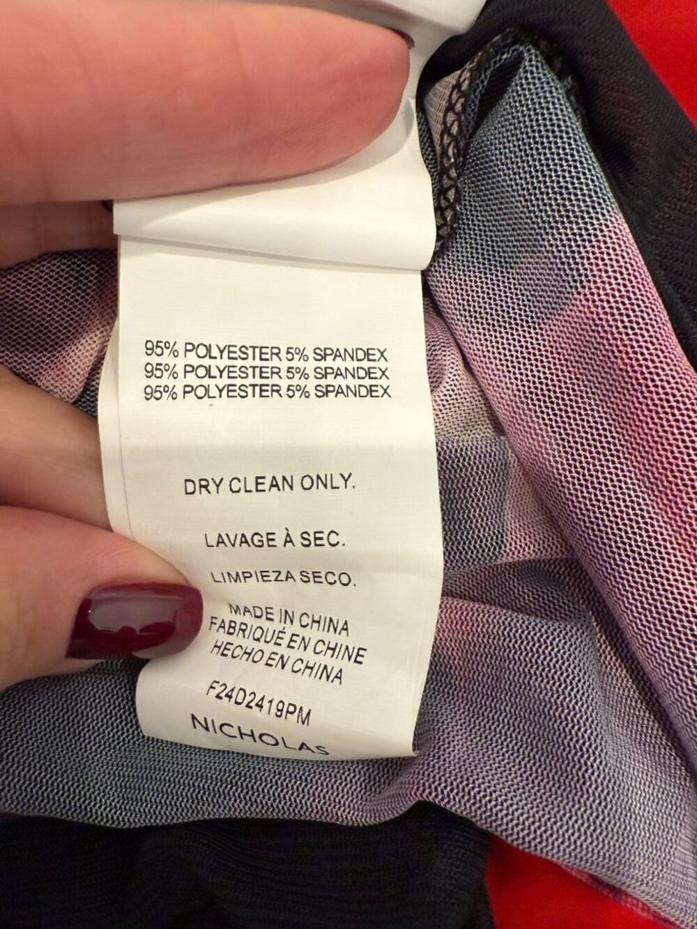 NICHOLAS Oaklyn Off Shoulder Shirred Midi Dress Blur Floral Magenta NWT - Size 2 - Picture 5 of 7